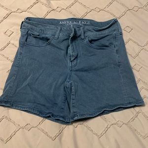 Midi Shorts/American Eagle